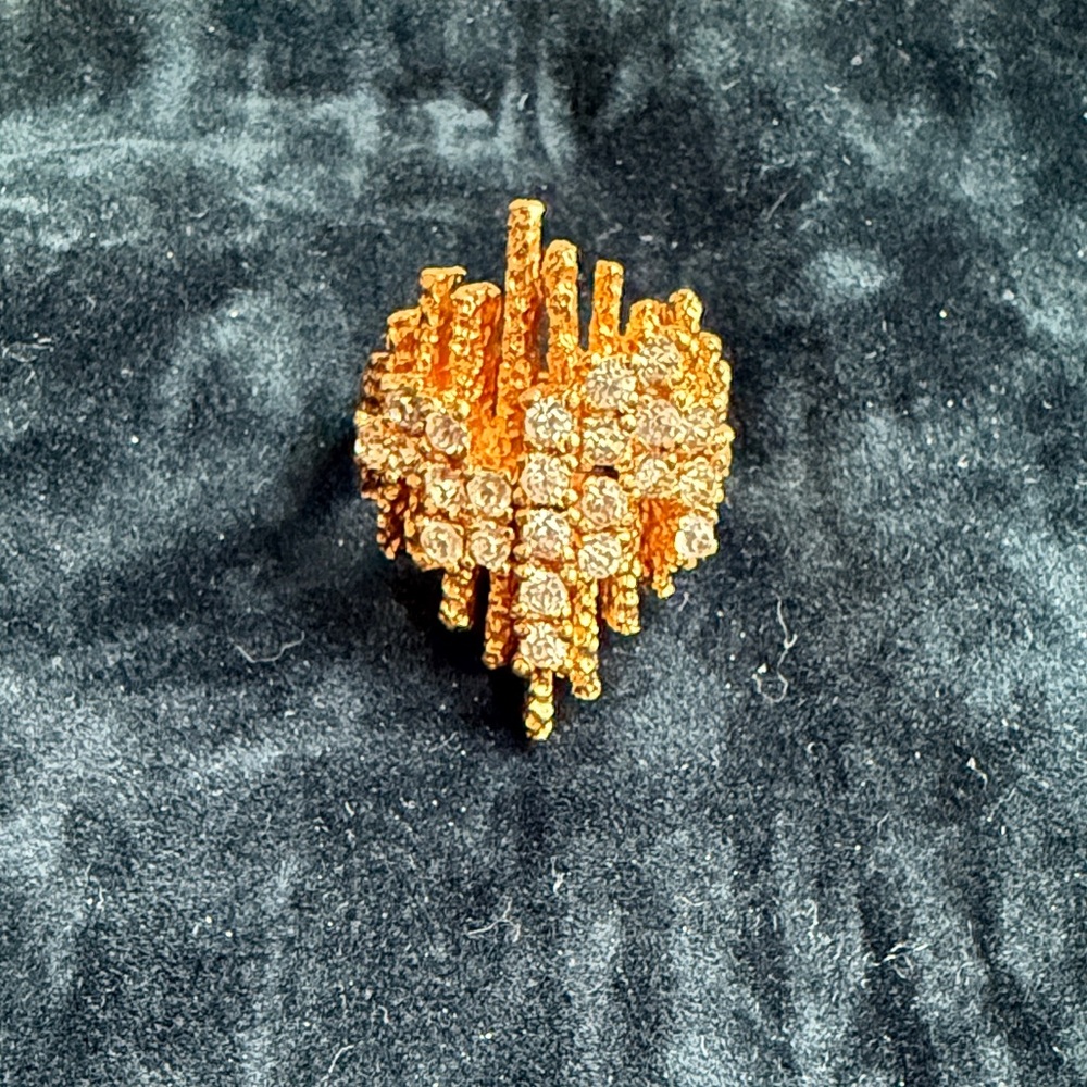 Panetta Vintage gold tone and rhinestone cocktail ring.